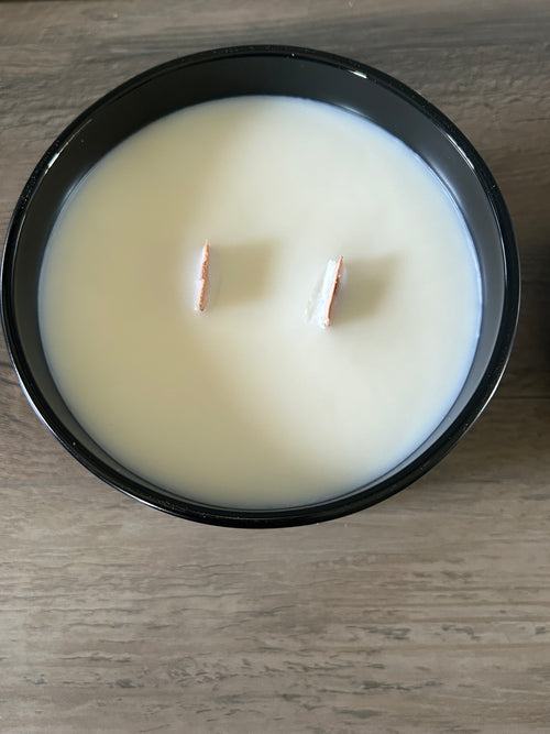 Fresh Linen Scented Candle