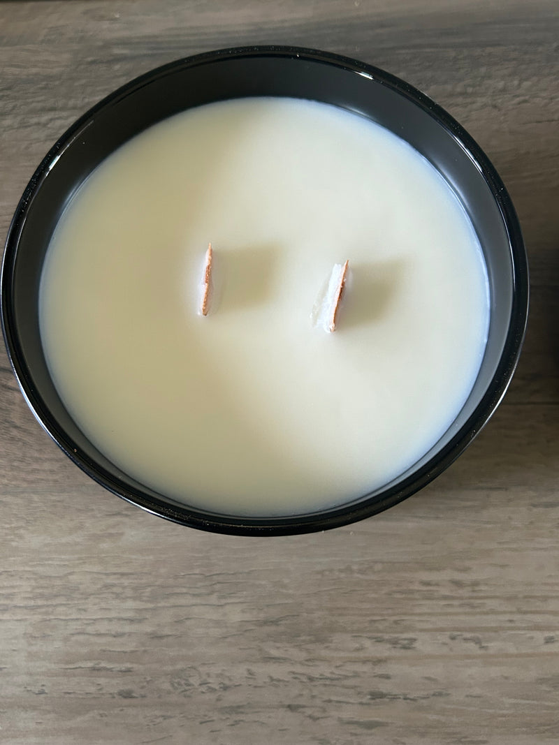 Fresh Linen Scented Candle